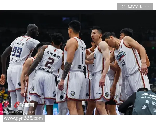 南京篮球队配合变革引发热议球迷期待新战术带来的精彩表现