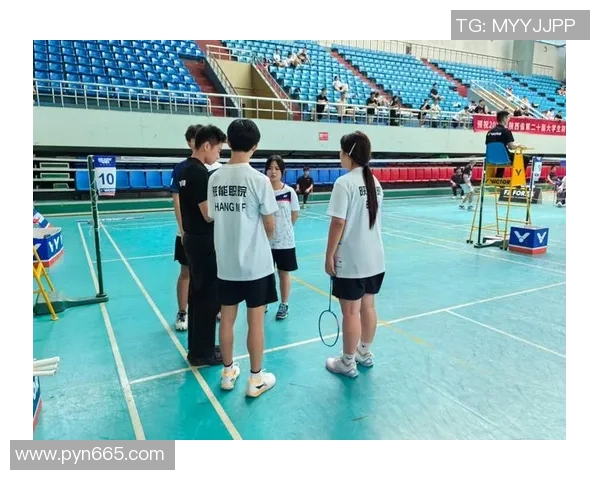 南京羽毛球队荣登羽毛球力量排行榜第一名展现强大实力与团队精神