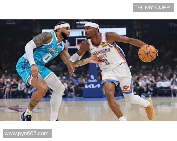 雷霆与黄蜂常规赛精彩对决回顾及赛后分析